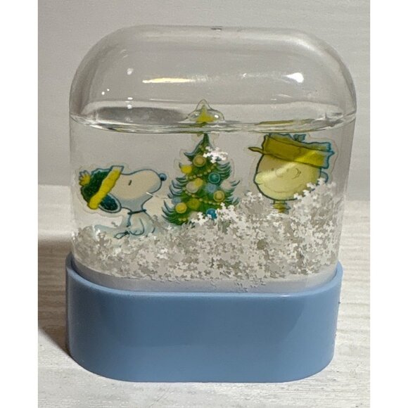 A Charlie Brown Christmas Snow Globe With Snoopy & Charlie - Picture 4 of 9
